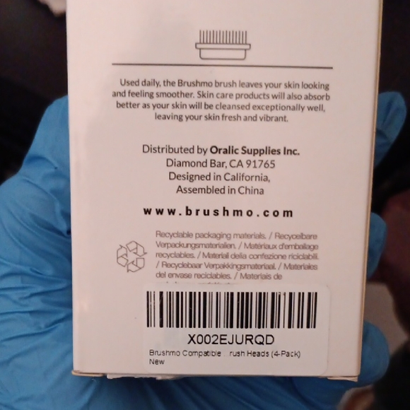 Brushmo Replacement Facial Brush Heads 4 pack NIB - Picture 2 of 4